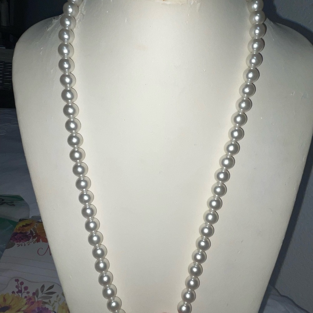 Vintage Acrylic white pearl strand 24” with ornate closure/clasp